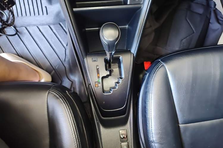Used Toyota Vios FS 2017 1.5L CVT Fengchi Edition Gear Lever