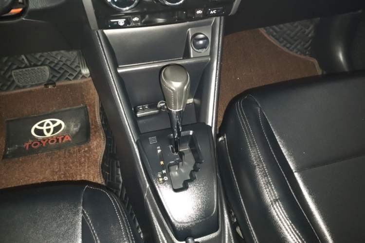 Used Toyota Vios FS 2017 1.5L CVT Fengchi Edition Gear Lever