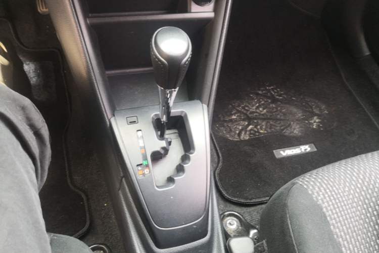 Used Toyota Vios FS 2017 1.5L CVT Fengchi Edition Gear Lever