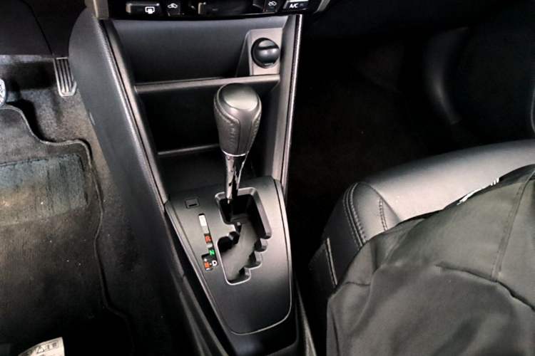 Used Toyota Vios FS 2017 1.5L CVT Fengchi Edition Gear Lever