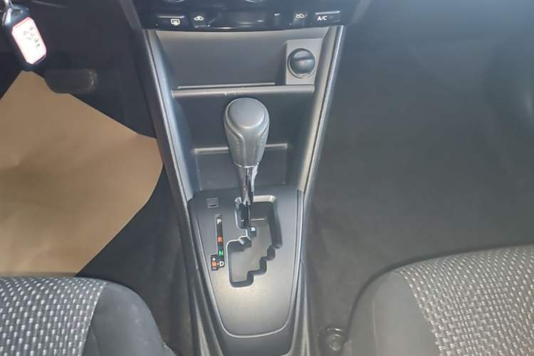 Used Toyota Vios FS 2017 1.5L CVT Fengchi Edition Gear Lever
