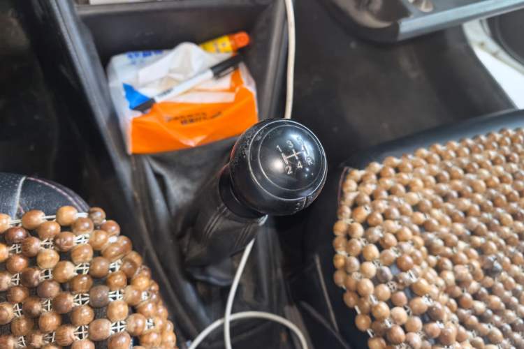 Used Toyota Vios FS 2017 1.3L Manual Fong Xing Edition Gear Lever