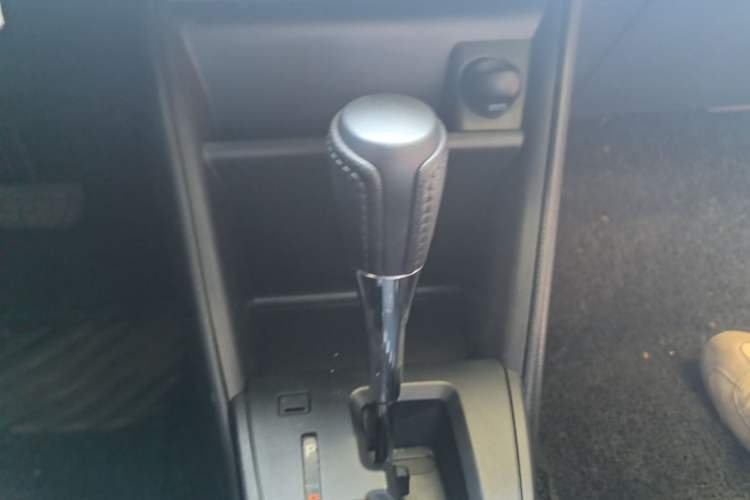Used Toyota Vios FS 2017 1.5L CVT Fengchi Edition Gear Lever