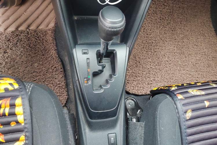 Used Toyota Vios FS 2017 1.5L CVT Fengchi Edition Gear Lever