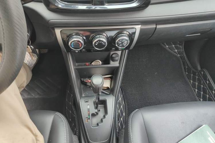 Used Toyota Vios FS 2017 1.5L CVT Fengchi Edition Gear Lever