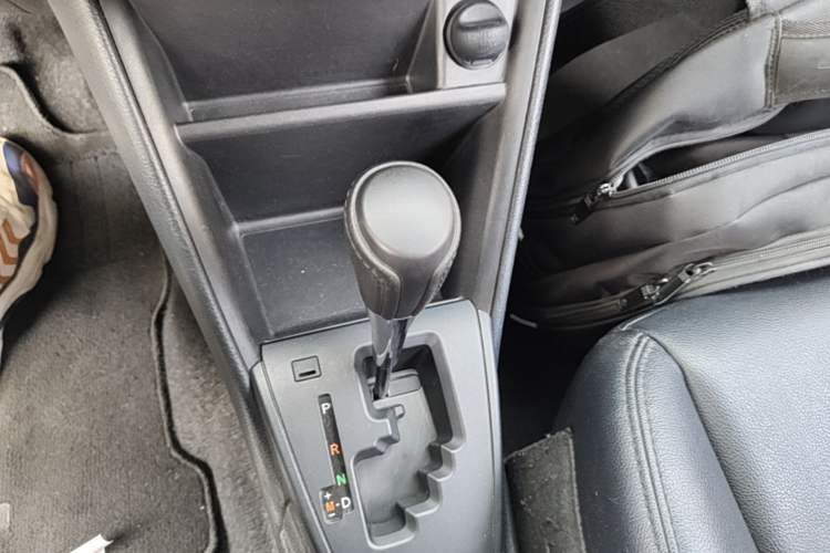 Used Toyota Vios FS 2017 1.5L CVT Fengchi Edition Gear Lever