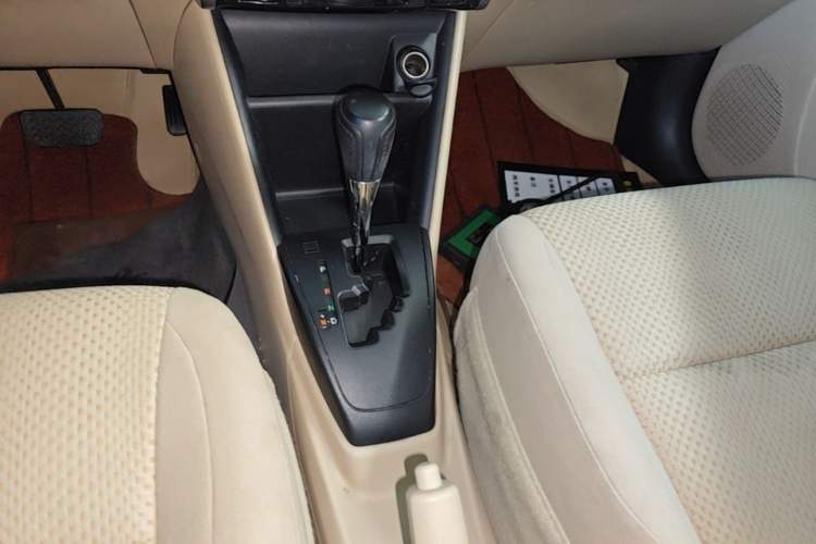 Used Toyota Vios FS 2017 1.5L CVT Fengchi Edition Gear Lever