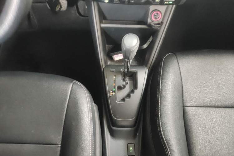 Used Toyota Vios FS 2017 1.5L CVT Fengchi Edition Gear Lever