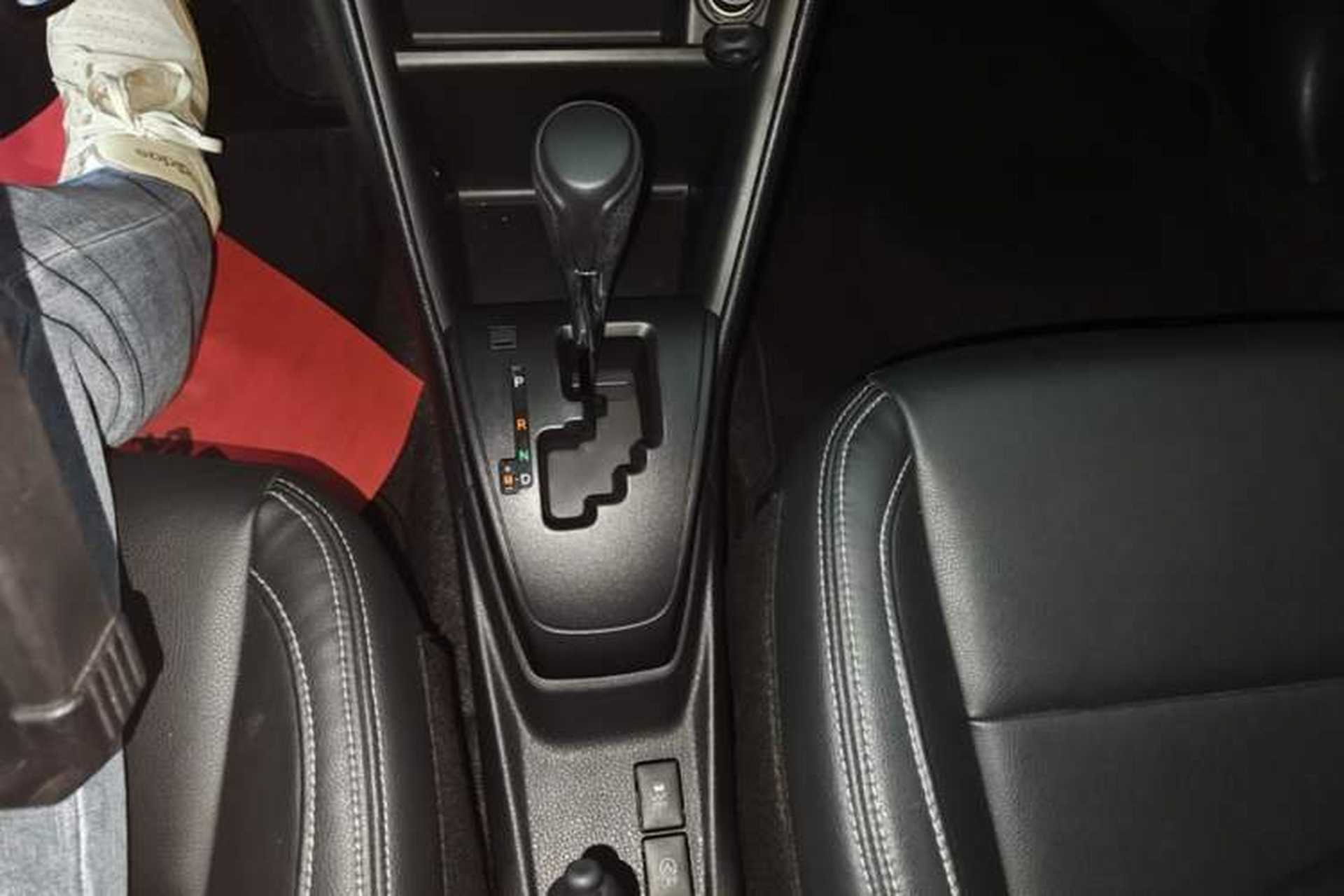 Used Toyota Vios FS 2017 1.5L CVT Fengchi Edition Gear Lever