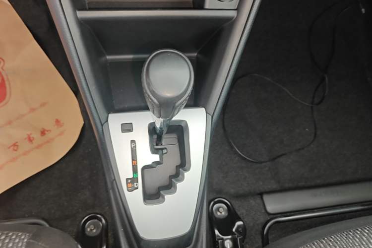 Used Toyota Vios FS 2017 1.5L CVT Fengchi Edition Gear Lever