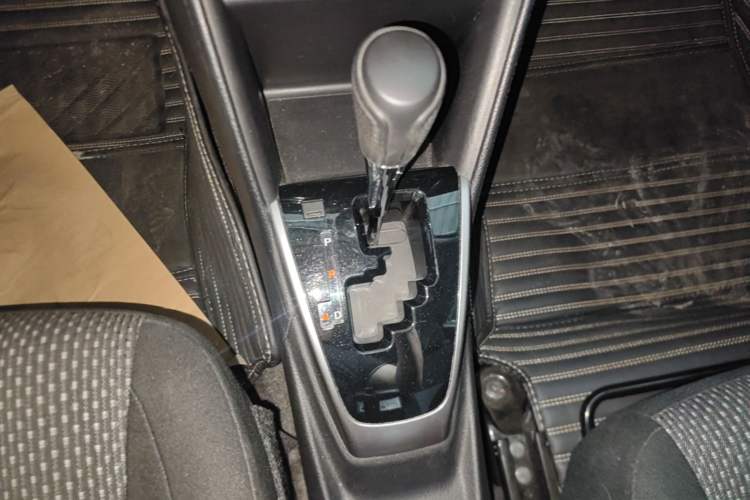 Used Toyota Vios FS 2017 1.5L CVT Fengchi Edition Gear Lever