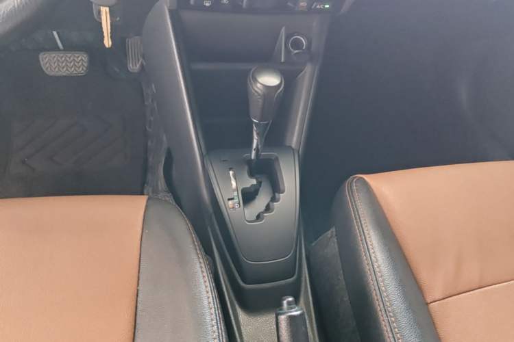 Used Toyota Vios FS 2017 1.5L CVT Fengchi Edition Gear Lever