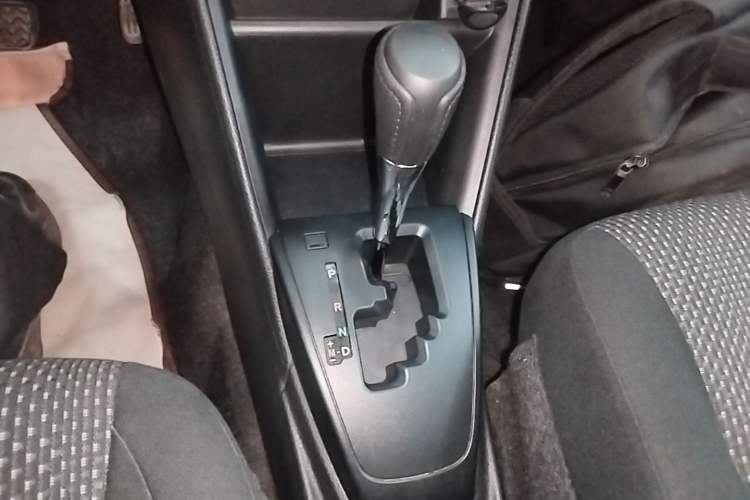 Used Toyota Vios FS 2017 1.5L CVT Fengchi Edition Gear Lever