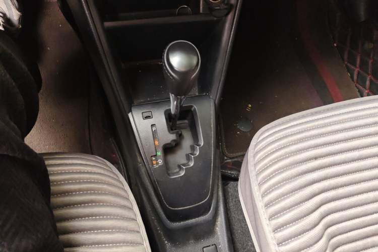 Used Toyota Vios FS 2017 1.5L CVT Fengchi Edition Gear Lever