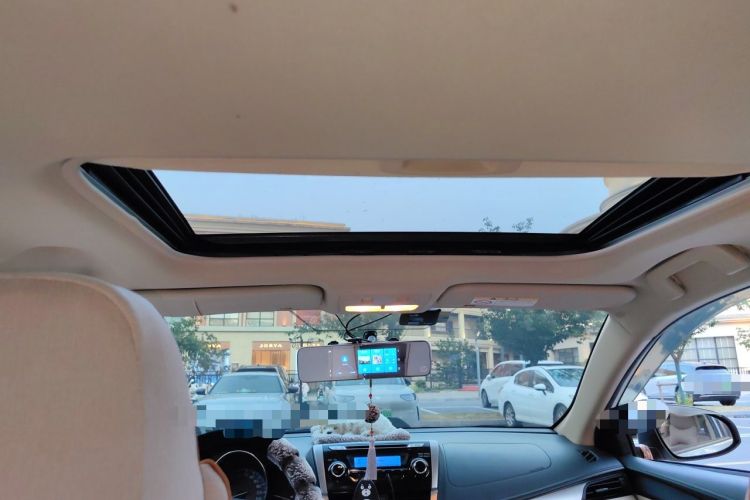Used Toyota Vios FS 2017 1.5L CVT Trendy Edition Headliner