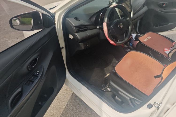 Used Toyota Vios FS 2017 1.5L CVT Fengchi Edition Interior 3
