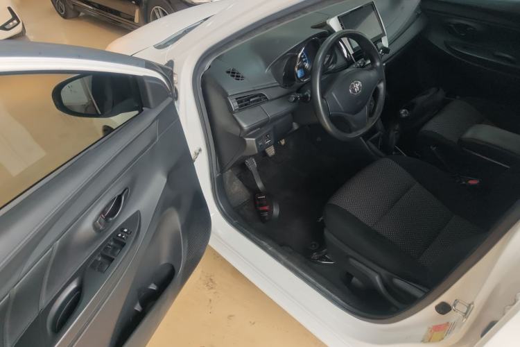 Used Toyota Vios FS 2017 1.5L Manual FENGCHI Edition Interior 3