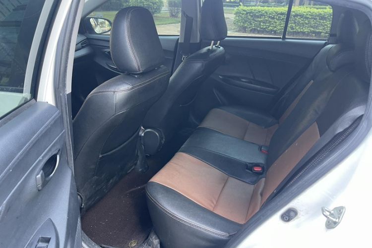 Used Toyota Vios FS 2017 1.5L CVT Fengchi Edition Interior 4