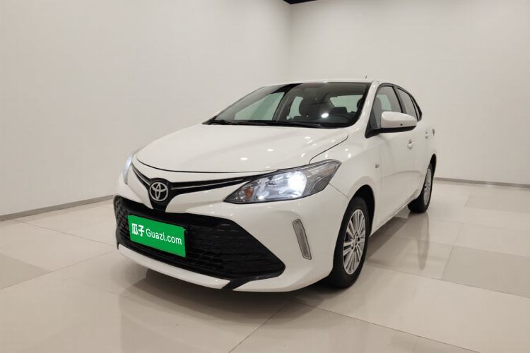 Toyota Vios FS 2017 1.5L CVT Fengchi Edition مستعملة Guazi used car, China used car export, Used car for sale, Used  cars, Cheapest cars for sale