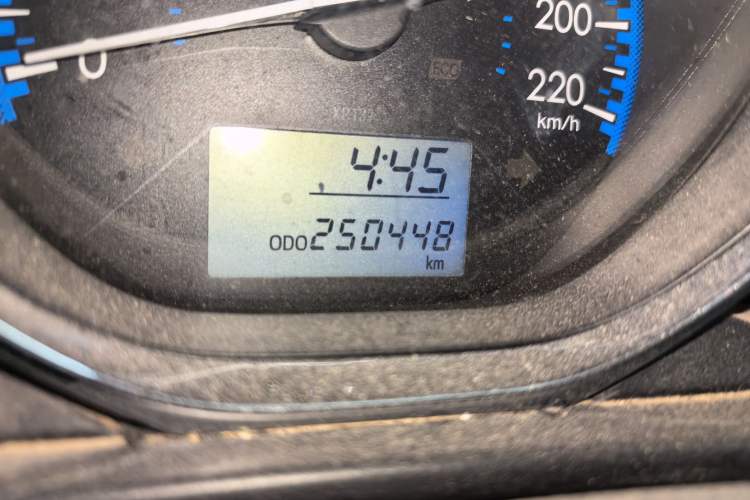 Used Toyota Vios FS 2017 1.3L Manual Fong Xing Edition Odometer Close Up