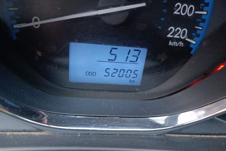 Used Toyota Vios FS 2017 1.5L Manual FENGCHI Edition Odometer Close Up