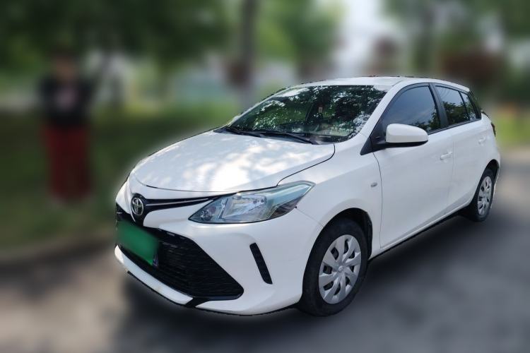 Used Toyota Vios FS 2017 1.5L CVT Fengchi Edition Guazi used car, China used car export, Used car for sale, Used  cars, Cheapest cars for sale