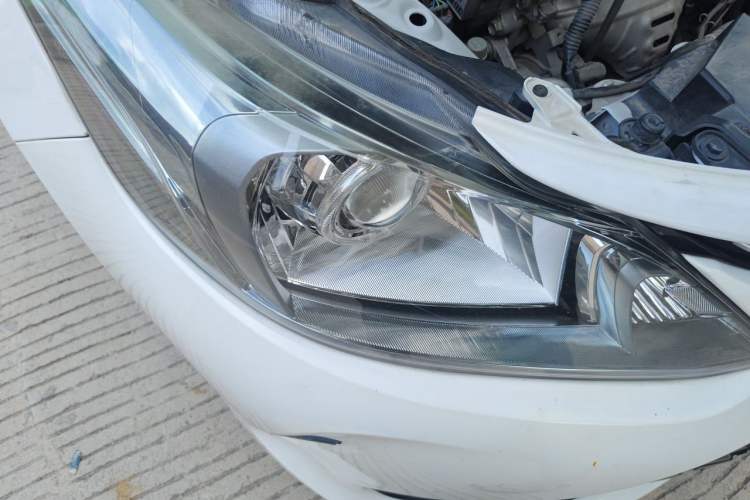 Used Toyota Vios FS 2017 1.5L CVT Fengchi Edition Right Front Headlight