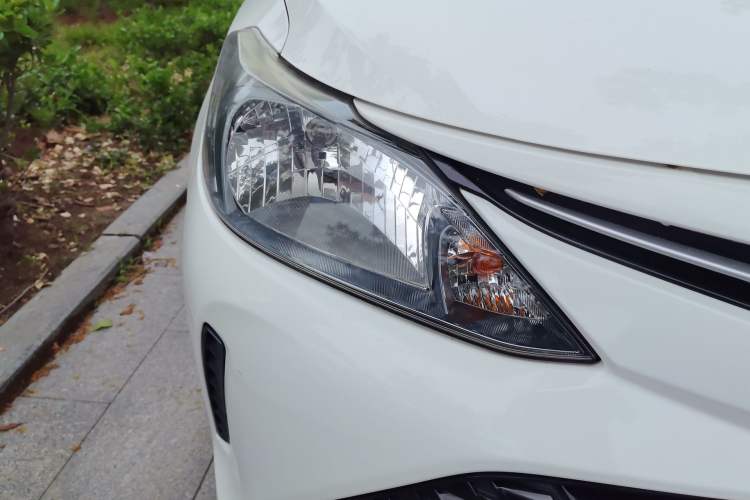 Used Toyota Vios FS 2017 1.5L CVT Fengchi Edition Right Front Headlight