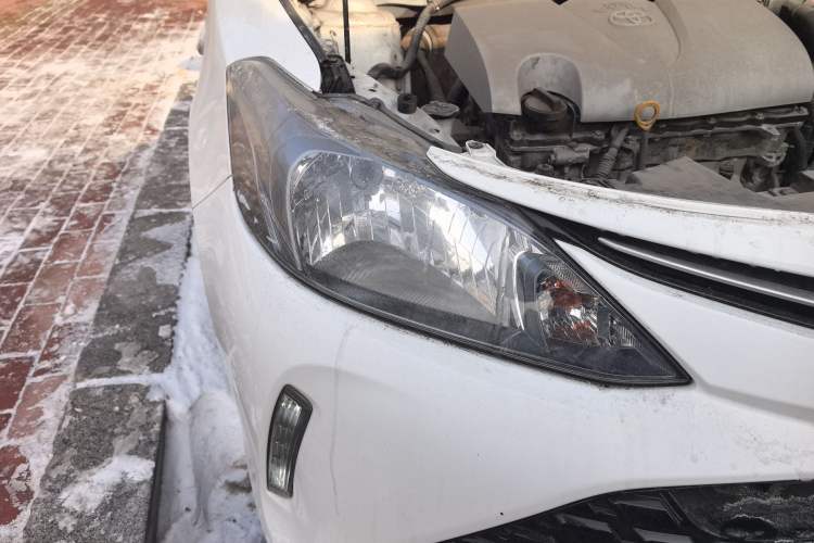 Used Toyota Vios FS 2017 1.3L Manual Sharp Edition Right Front Headlight