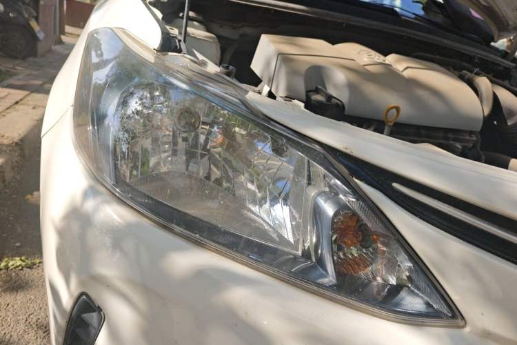 Used Toyota Vios FS 2017 1.5L CVT Trendy Edition Right Front Headlight