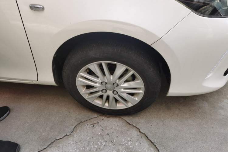 Used Toyota Vios FS 2017 1.5L Manual FENGCHI Edition Right Front Wheel Hub