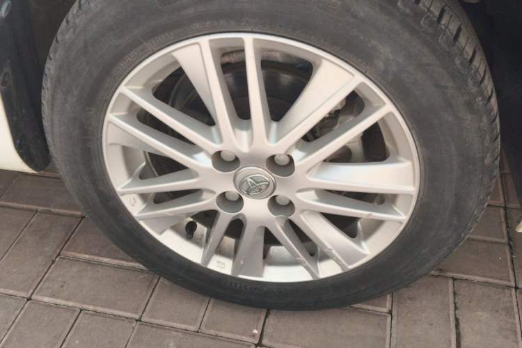 Used Toyota Vios FS 2017 1.5L CVT Fengchi Edition Right Front Wheel Hub