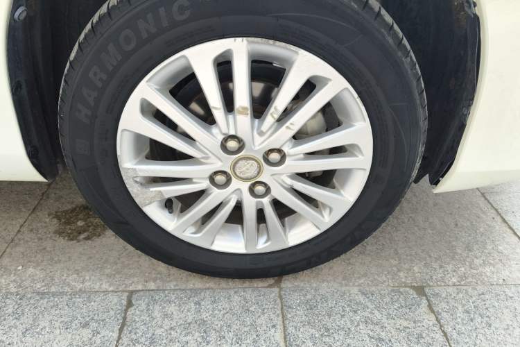 Used Toyota Vios FS 2017 1.5L CVT Fengchi Edition Right Front Wheel Hub
