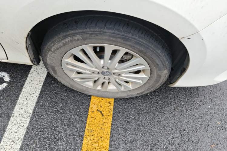 Used Toyota Vios FS 2017 1.5L CVT Trendy Edition Right Front Wheel Hub