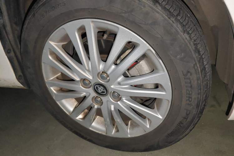 Used Toyota Vios FS 2017 1.5L CVT Fengchi Edition Right Front Wheel Hub