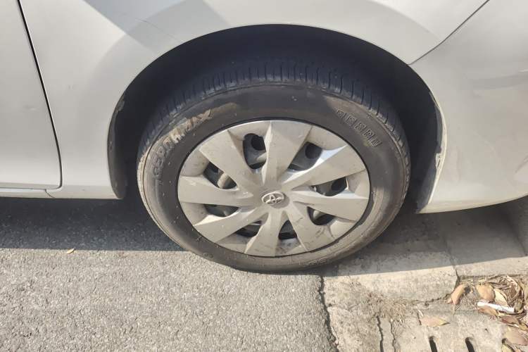 Used Toyota Vios FS 2017 1.5L Manual FENGCHI Edition Right Front Wheel Hub