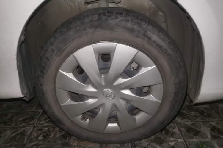 Used Toyota Vios FS 2017 1.5L Manual FENGCHI Edition Right Front Wheel Hub