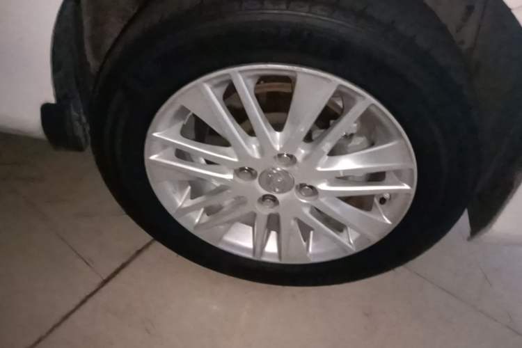 Used Toyota Vios FS 2017 1.5L Manual FENGCHI Edition Right Front Wheel Hub