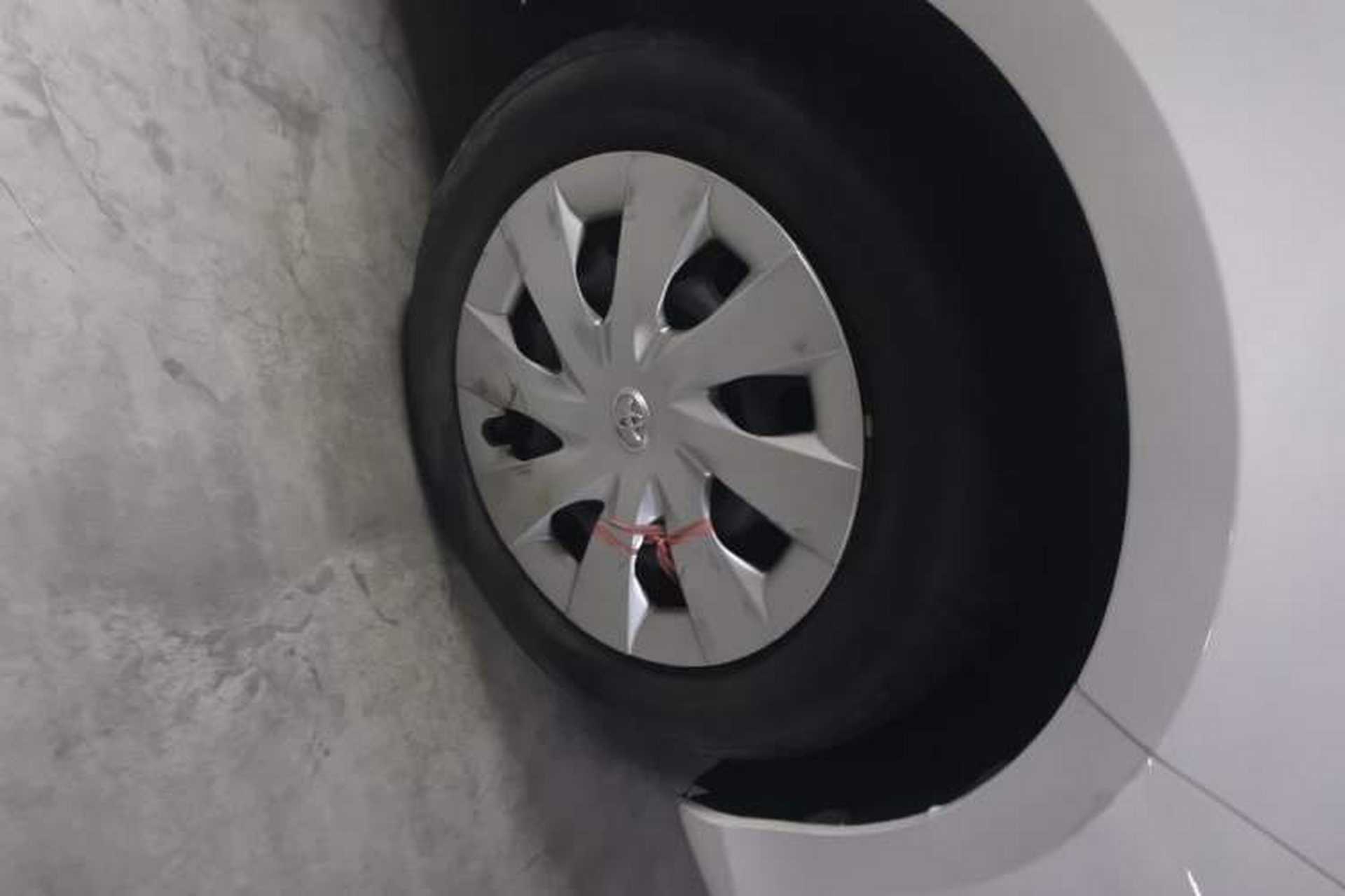 Used Toyota Vios FS 2017 1.5L Manual FENGCHI Edition Right Front Wheel Hub