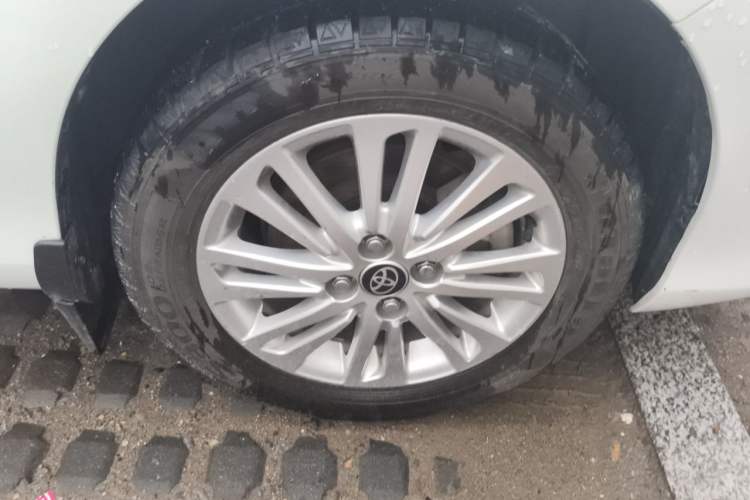 Used Toyota Vios FS 2017 1.5L CVT Fengchi Edition Right Front Wheel Hub