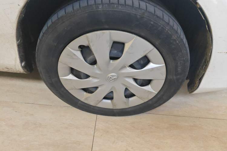 Used Toyota Vios FS 2017 1.5L CVT Fengchi Edition Right Front Wheel Hub