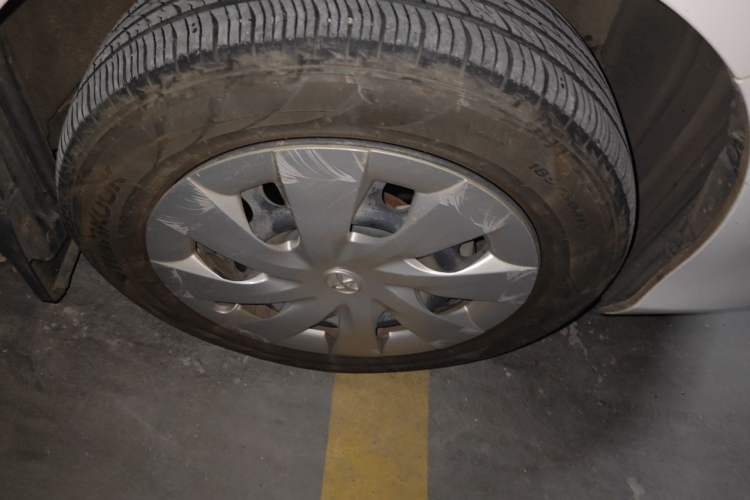 Used Toyota Vios FS 2017 1.5L CVT Fengchi Edition Right Front Wheel Hub