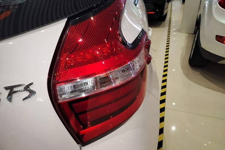Used Toyota Vios FS 2017 1.5L CVT Fengchi Edition Right Rear Taillight