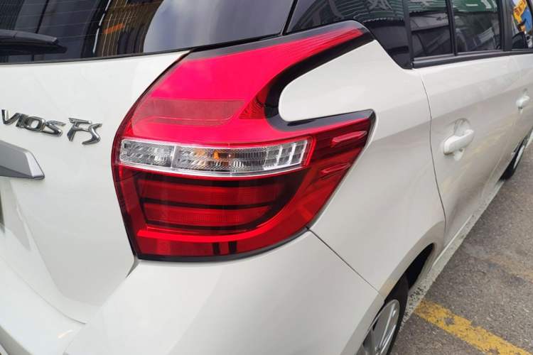 Used Toyota Vios FS 2017 1.5L CVT Fengchi Edition Right Rear Taillight