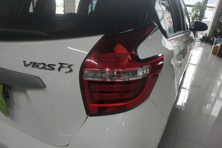 Used Toyota Vios FS 2017 1.5L CVT Fengchi Edition Right Rear Taillight