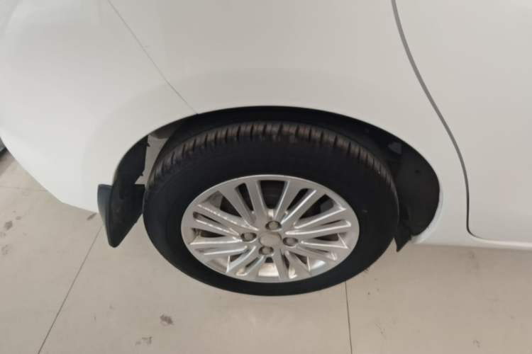 Used Toyota Vios FS 2017 1.5L CVT Fengchi Edition Right Rear Wheel Hub