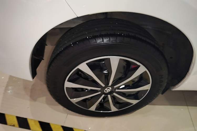 Used Toyota Vios FS 2017 1.5L CVT Fengchi Edition Right Rear Wheel Hub