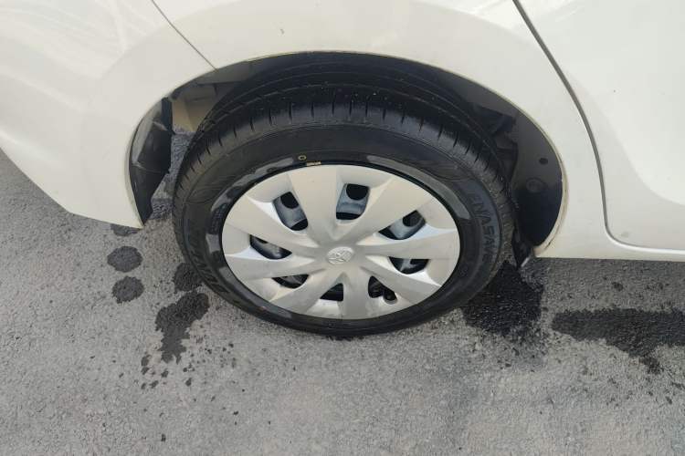 Used Toyota Vios FS 2017 1.5L Manual FENGCHI Edition Right Rear Wheel Hub