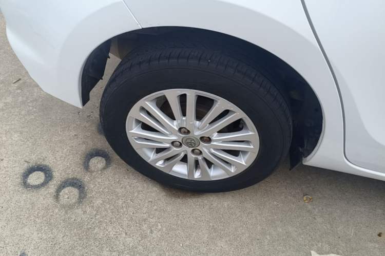 Used Toyota Vios FS 2017 1.5L CVT Fengchi Edition Right Rear Wheel Hub