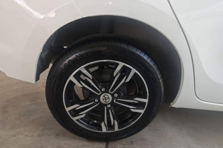 Used Toyota Vios FS 2017 1.5L CVT Fengchi Edition Right Rear Wheel Hub